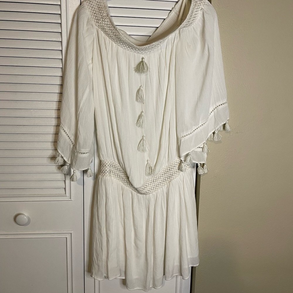 Lilly Pulitzer off white size L dress